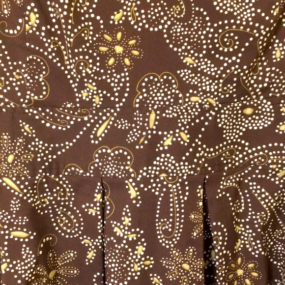 Petite Sophisticate brown dress - Picture 4 of 5